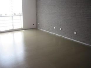 石膏基自流平中天然硬石膏的凝結硬化及其活性激發